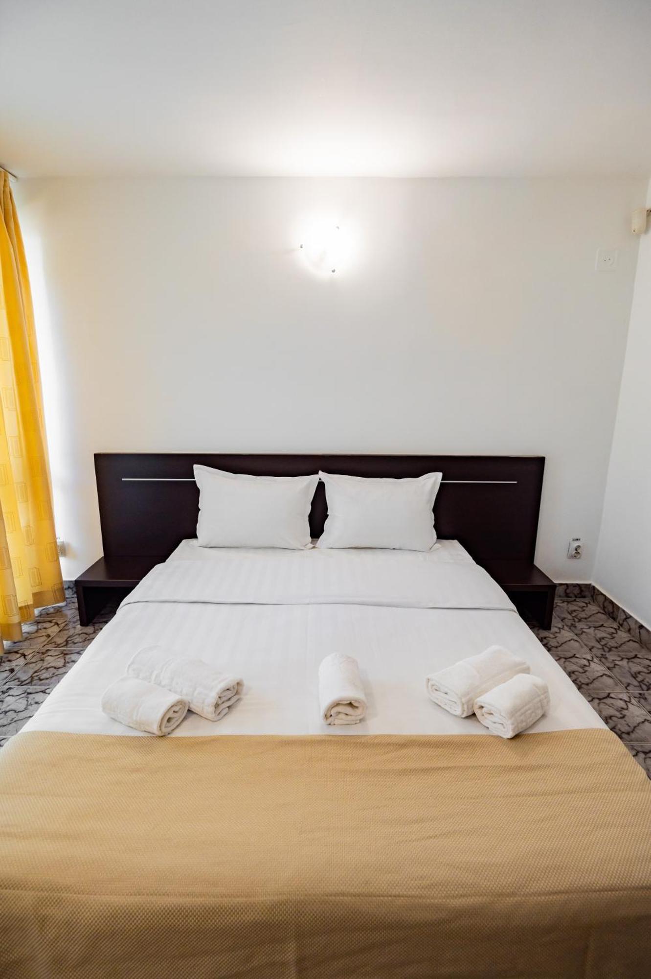 Complex Paloma Coral 3* Mamaia